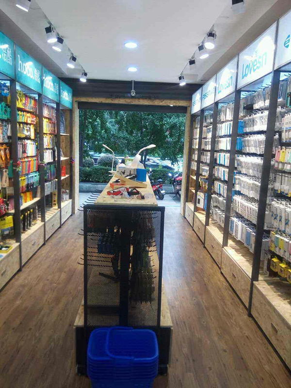 {賭馬}(精品店买的东西能退吗) {賭馬}(精品店买的东西能退吗)